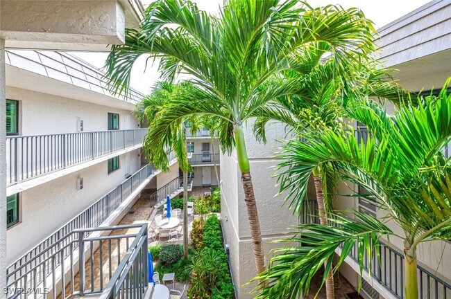 Photo - 788 Park Shore Dr Unit A19