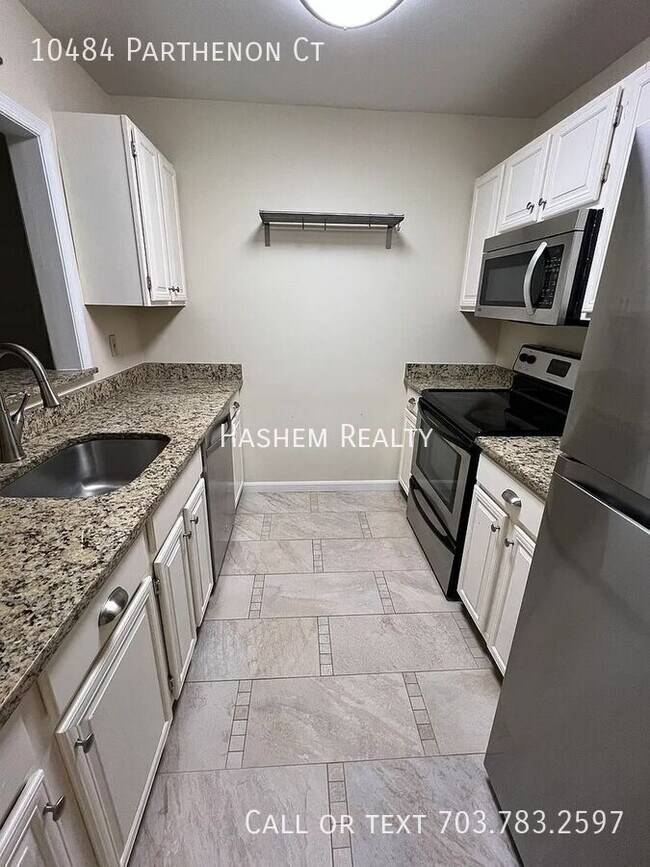 Photo - 10484 Parthenon Ct