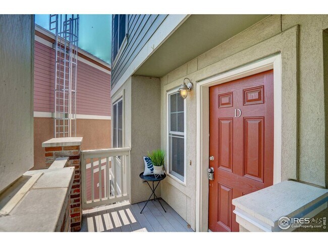 Photo - Bright & Beautiful 2-Level Condo in NoBo, ...