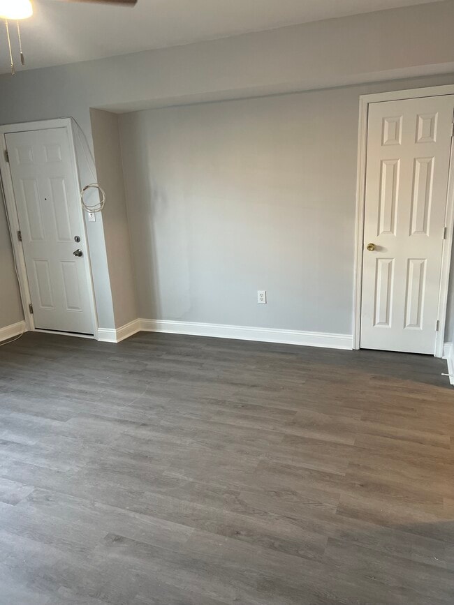 Photo - 1213 Raum St NE Unit 1