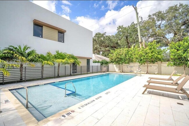 Photo - North Oak Place, Davie, FL 33314 - 3 BR 2.5 BA townhouse