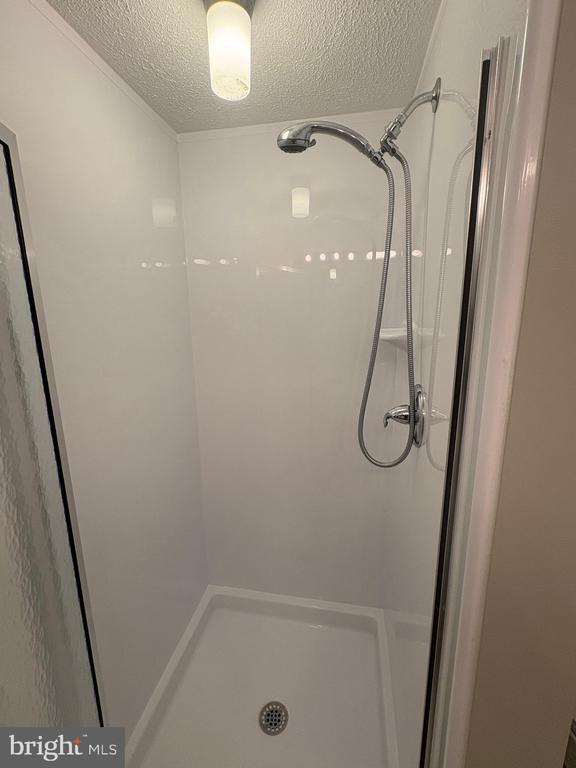 Photo - 6 Ballindine Ct