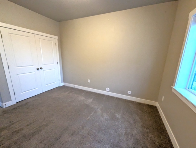 Photo - 1558 N 160 W Unidad #102