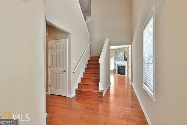 Photo - 6098 Allpoint Way