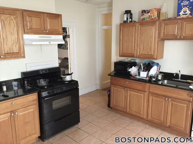 Photo - 55 Calumet St Unit 1