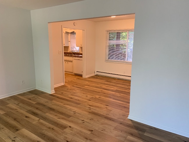 Photo - 3213 Grand Ave Unidad 20