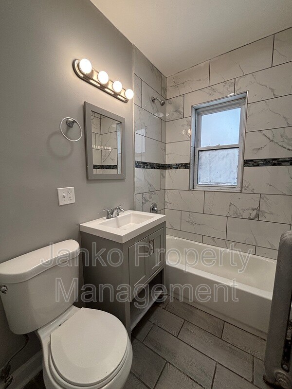 Photo - 3114 W 61st St Unit 1