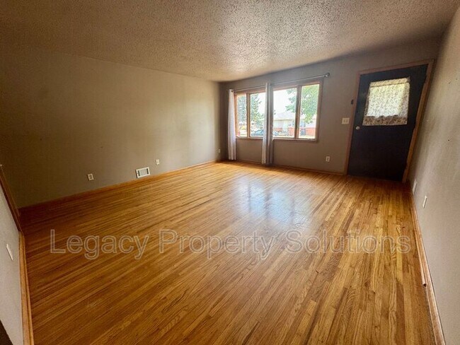 Photo - 1716 Porter Ave
