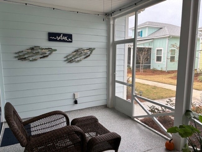 Photo - Welcome to Latitude Margaritaville Hilton ...