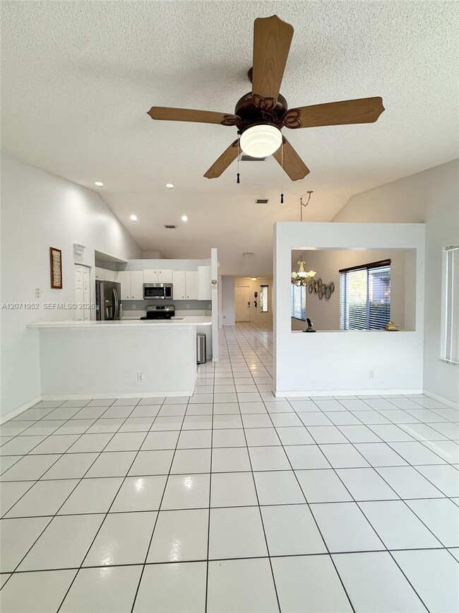Photo - 4340 Pine Ridge Ct