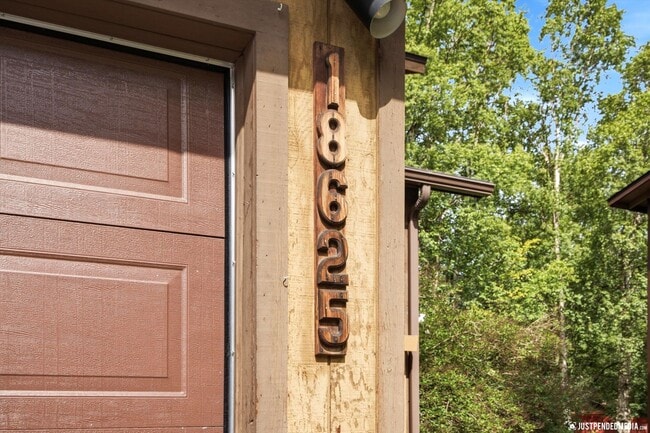 Photo - Cozy Eagle River Home with Backyard Trails!