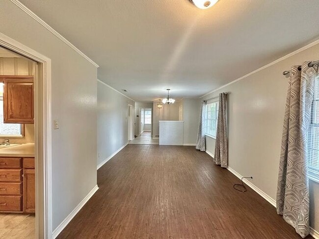 Photo - Spacious 3-Bed, 2-Bath Home with Large Sho...