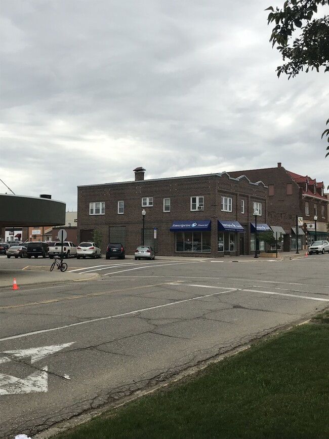 Photo - 122 N 3rd St Unit 2