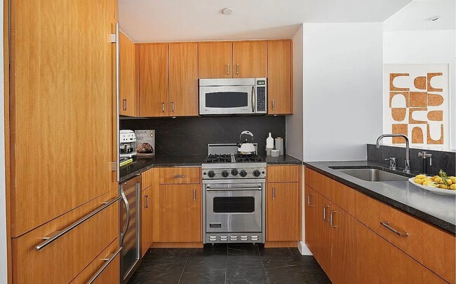 Luxury 1 Bedroom 1 Bathroom Available - Luxury 1 Bedroom 1 Bathroom  Available Condo Unit 4E