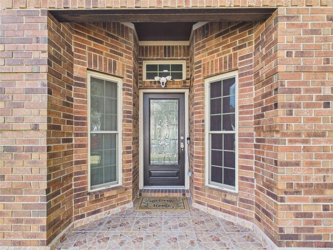 Photo - 4819 10 Sleep Ln