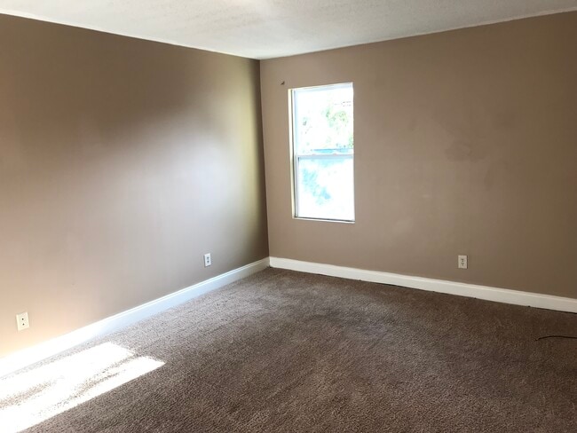 Photo - 1191 Heritage Glen Dr