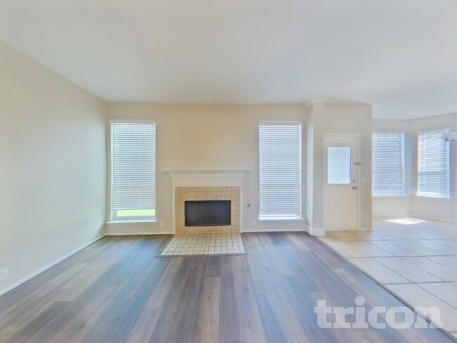 Photo - 4504 Vista Meadows Dr