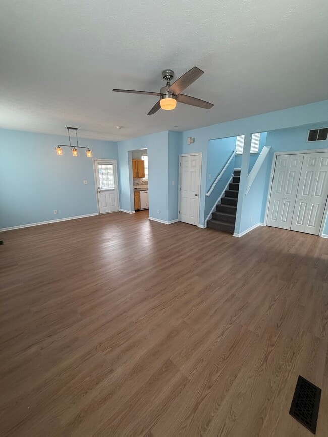 Photo - 2516 N College Ave