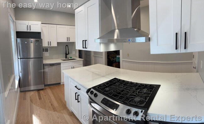 Photo - 57 Hawthorne St Unit #2