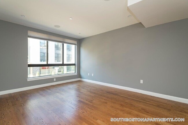 Photo - 339 D St Unidad 5