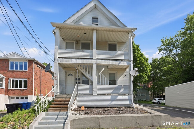Building Photo - 23 Alden St