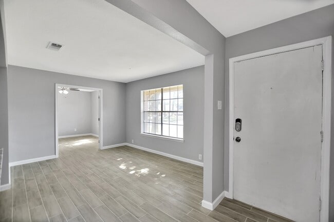 Photo - 1505 New Orleans St