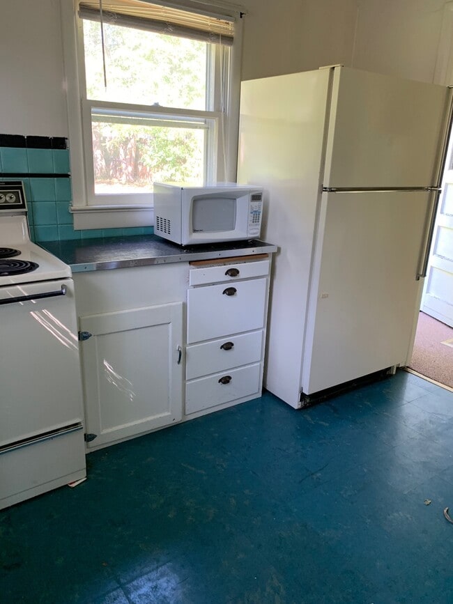 Photo - Poly Drive Unit 946 1/2