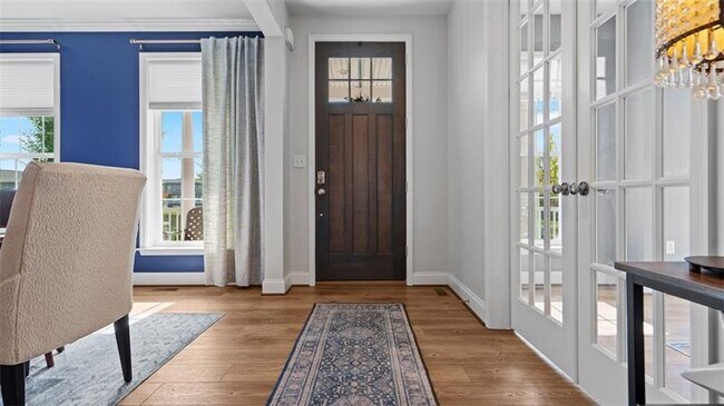 Photo - 504 Beneficial Dr