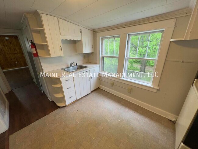 Photo - 800 Stillwater Ave Apartment Unit 2
