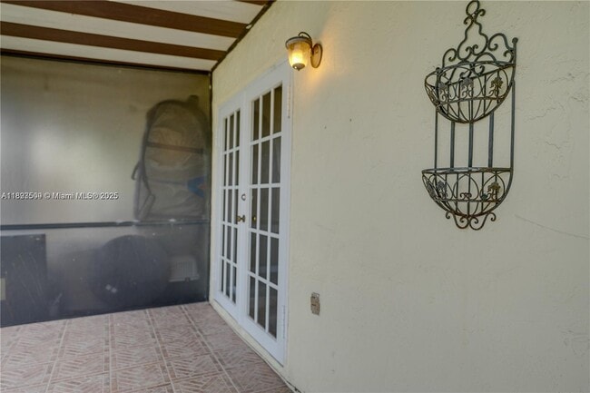 Photo - 2401 SW 58th Manor Unit 2