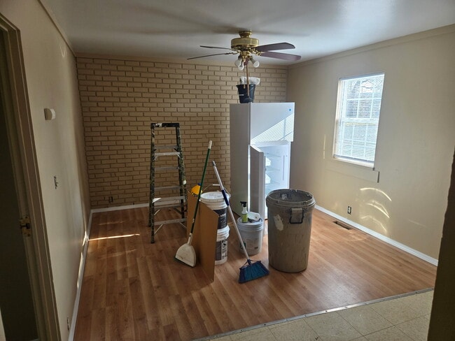 Photo - 229 N Clinton St Unit # 1