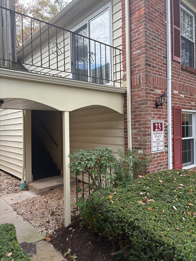 Photo - 180 Oberlin Ter Unit 180 Oberlin Terrace