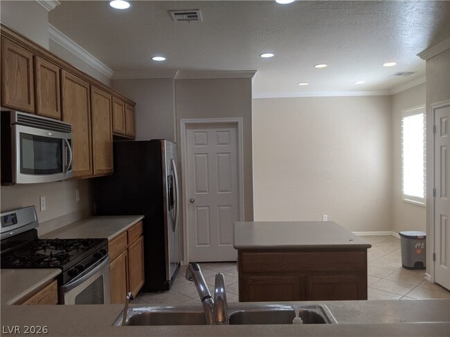 Photo - 7437 Ravines Ave