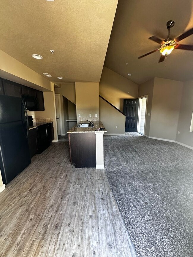 Photo - Shallow Creek E Unit 103