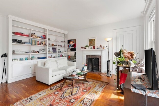 Photo - 86 Marlborough St Unit 8