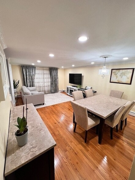 Photo - 108 Kingston St