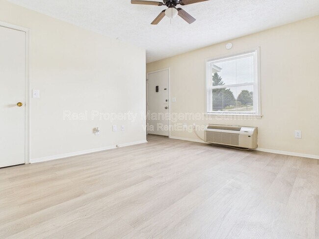 Photo - 441 Steeles Fort Rd