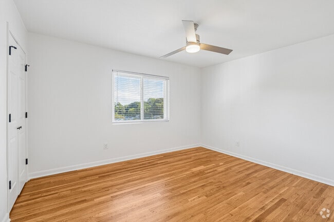 Apartamento en Parkside de 2 habitaciones y 1 baño - 113 m² - Segunda habitación