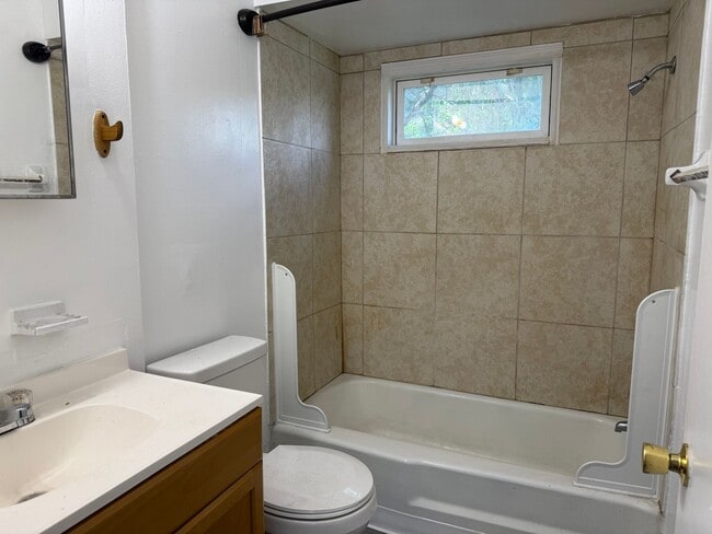 Photo - Updated 2-Bedroom Apartment in Gahanna School District