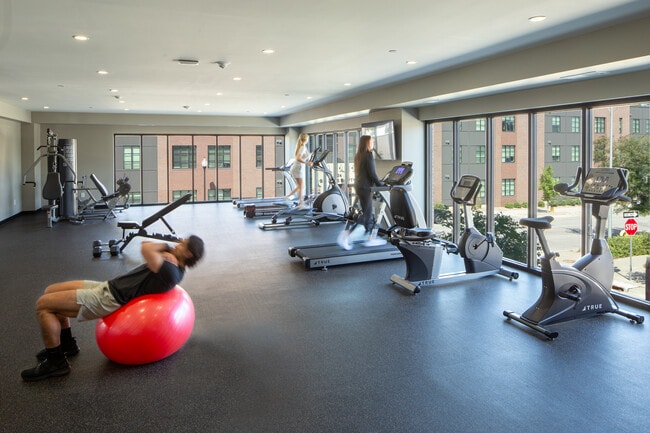 Photo - The Flats on Howard