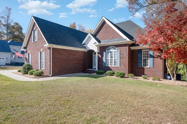 Building Photo - 302 Clay Brook Dr Rental