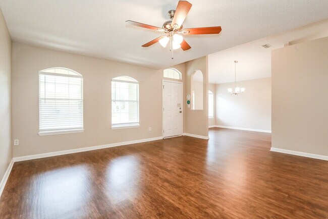 Photo - 535 Misty Morning Ct