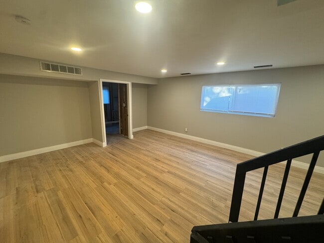 Photo - 7860 Glenorchard Dr Unit Glen orchard drive