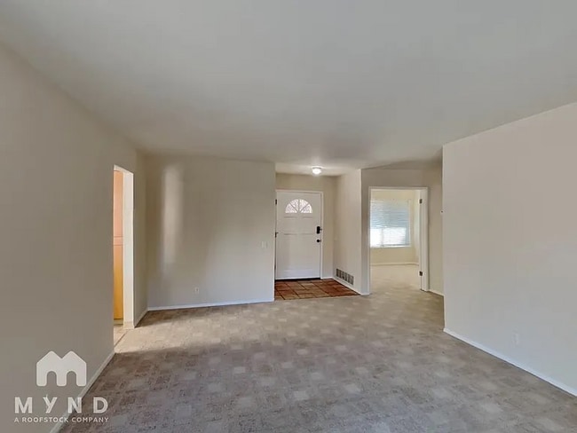 Photo - 6107 Vale Ct