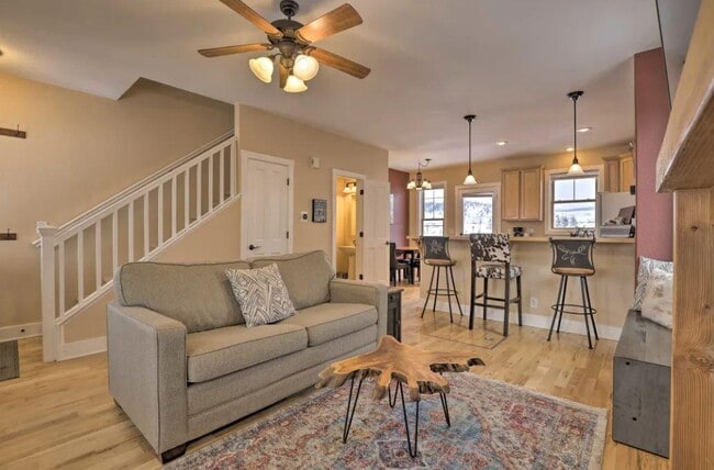 Photo - 231 Buckhorn Cir