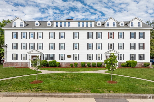 Alt Building - Hopedale Manor