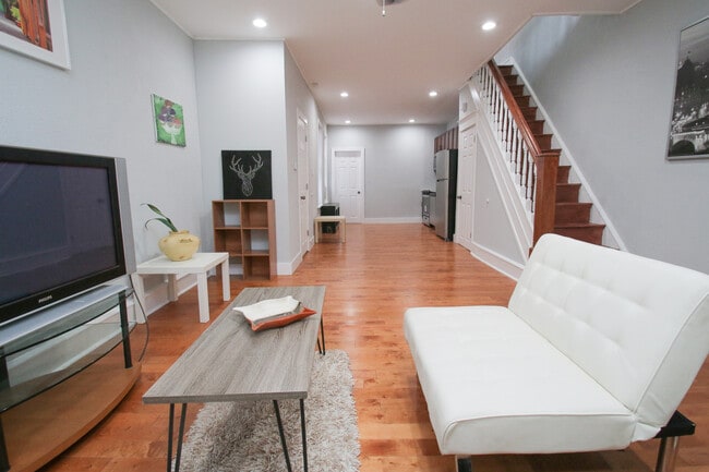 Photo - 1513 S 24th St