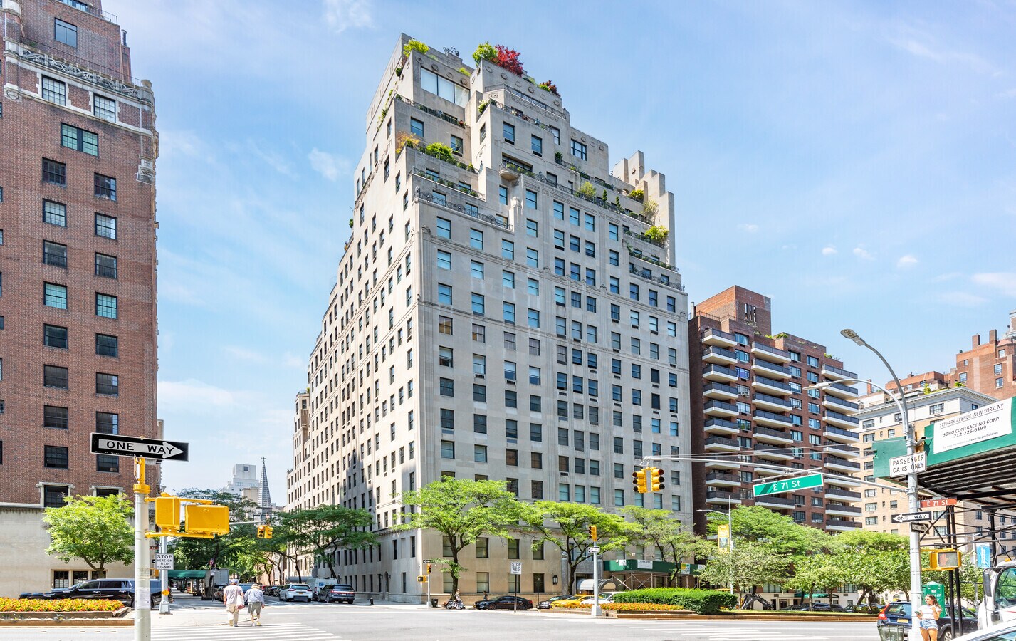 Photo - 730 Park Ave