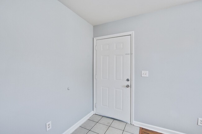 Photo - 3BR / 1BA Home for Rent in North Charleston – Available Now