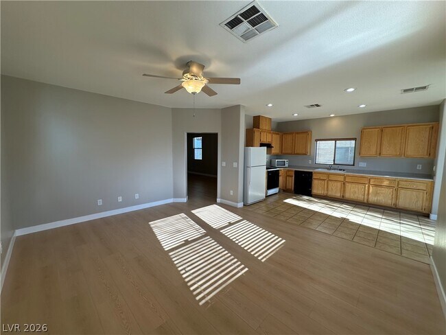 Photo - 6638 Wind Whisper St